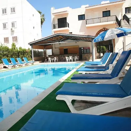 New York Plaza 3*