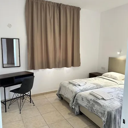 New York Plaza 3*