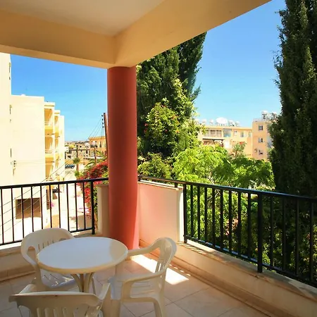 New York Plaza Lejlighedshotel Paphos
