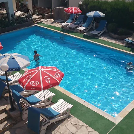 New York Plaza 3*